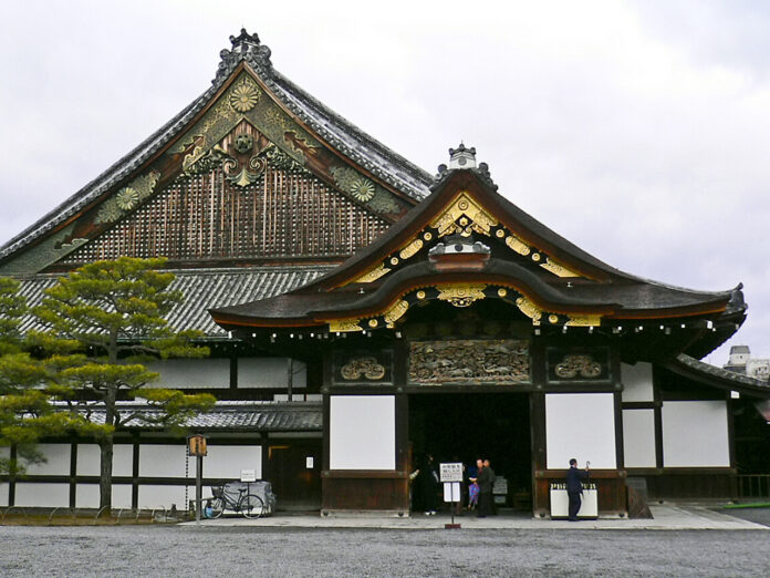 Nijo_Castle_1